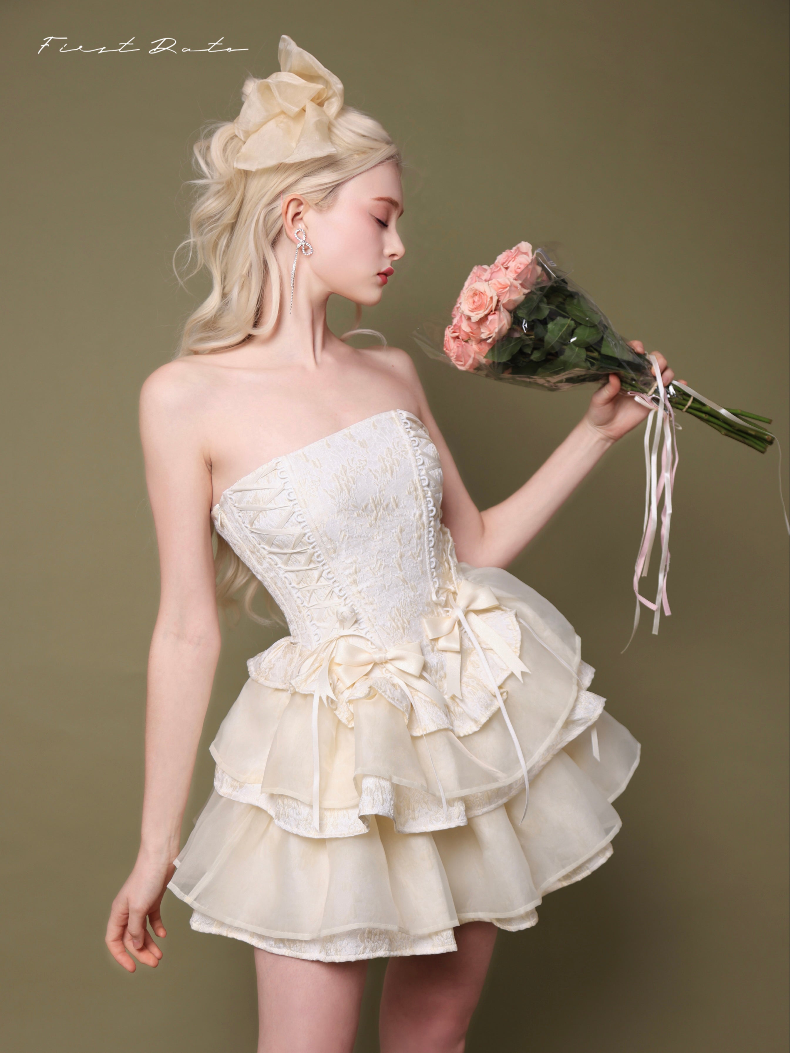 Eloise Princess Corset Cake Dress XS / APRICOT